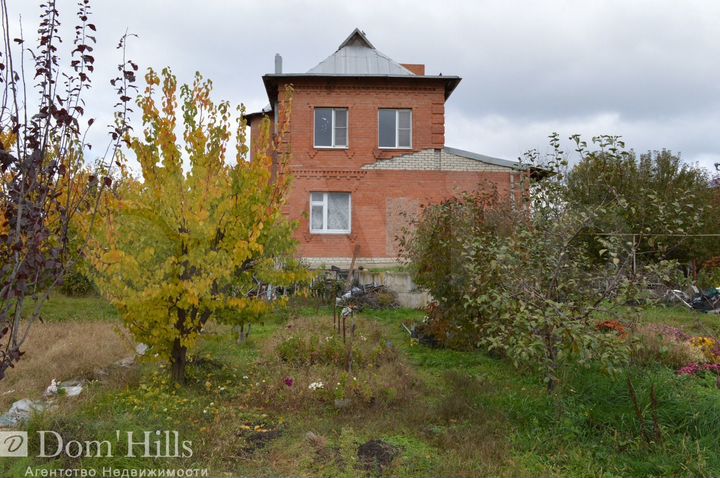 Дом 286 м² на участке 10 сот.