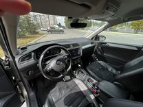 Volkswagen Tiguan 2.0 AMT, 2018, 100 000 км, с пробегом, цена 3 190 000 руб.