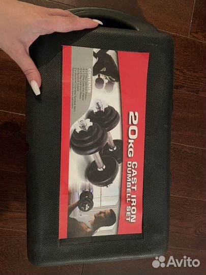 Набор гантелей в кейсе 20кг новые