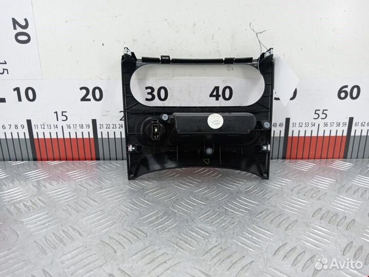 Прикуриватель Nissan Qashqai+2 рест. 2011 NET