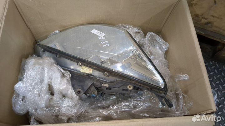 Фара (передняя) Ford Focus 1, 2003