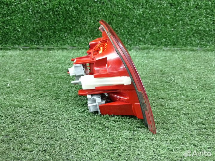 Фонарь задний правый в крышку рестайлинг VAG Audi