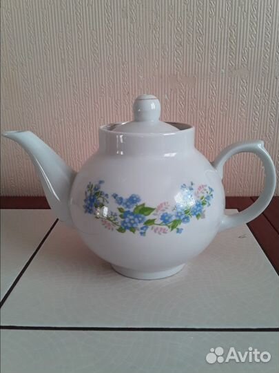 Заварочный чайник+тарелки