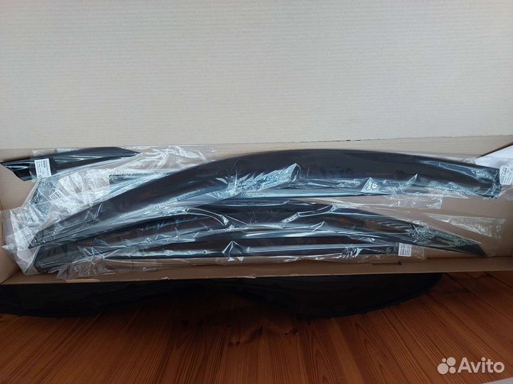 Продам новые ветровики для Hyundai Tucson