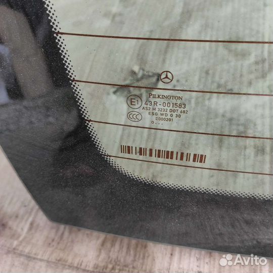 Стекло заднее Mercedes C W204 А2046700580