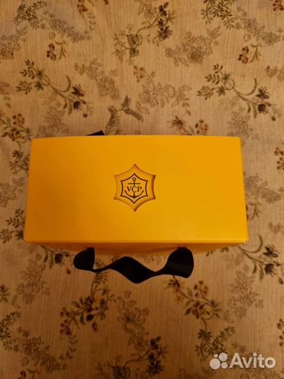 Коробка из под шампанского Veuve Clicquot Вдова