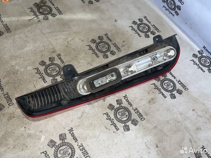 Задний фонарь форд фокус2