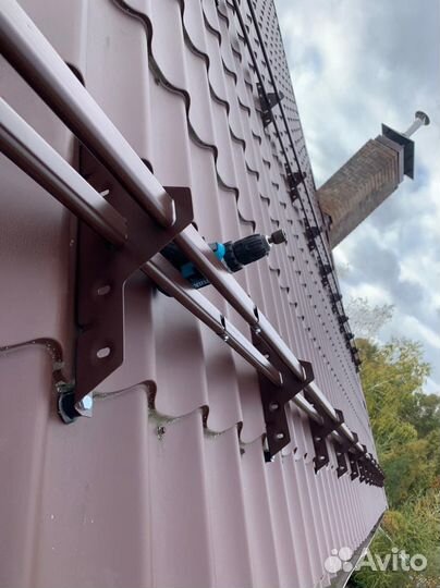 Установка снегозадержателей