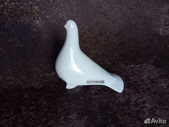 Статуэтка Голубь юуфз