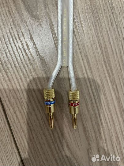 Акустический кабель van den hul