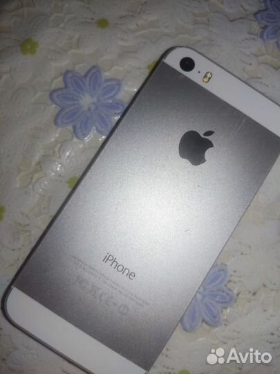 iPhone 5S, 16 ГБ