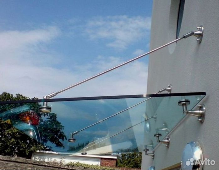 Стеклянный козырек