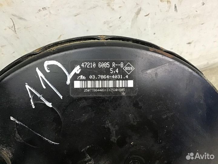 Усилитель тормозов вакуумный Renault Duster I 2012