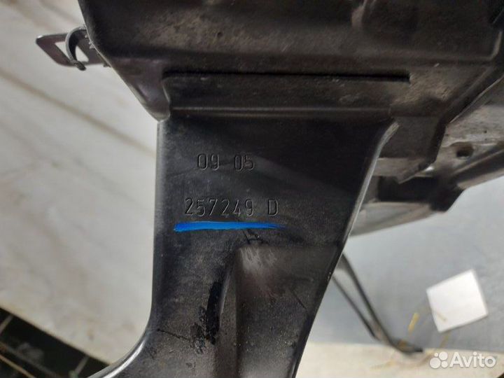 Панель передняя Renault Laguna II 2001-2008