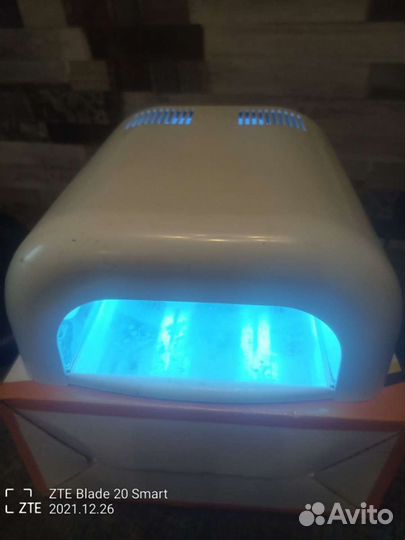 Лампа для маникюра