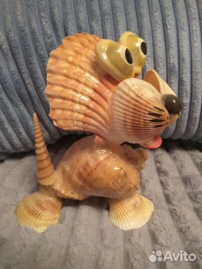 Фигурки из ракушек - кораблики, собака
