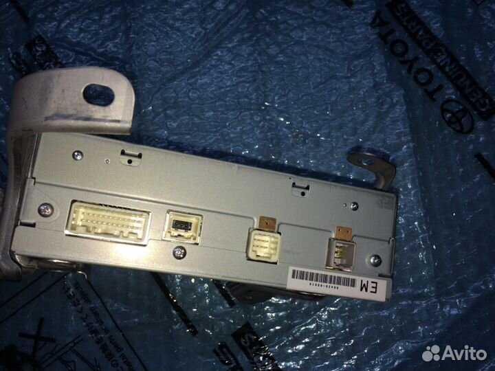 Блок навигации Toyota Land Cruiser 200 2009 год