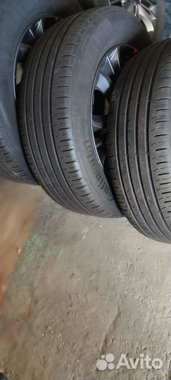 Continental ContiPremiumContact 5 225/60 R17 99V