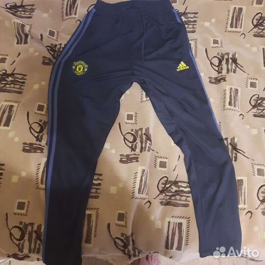 Спортивные штаны adidas