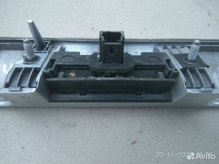 Кнопка открывания багажника Пежо 308 2011 год