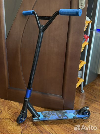 Трюковой самокат