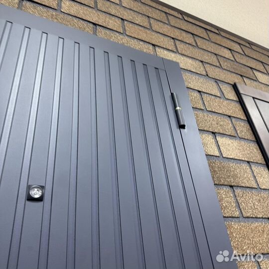 Двери входные