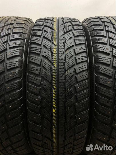 Marshal I'Zen RV Stud KC16 235/60 R18 120Y
