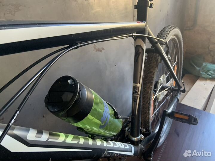 Велосипед Specialized Hardrock 26