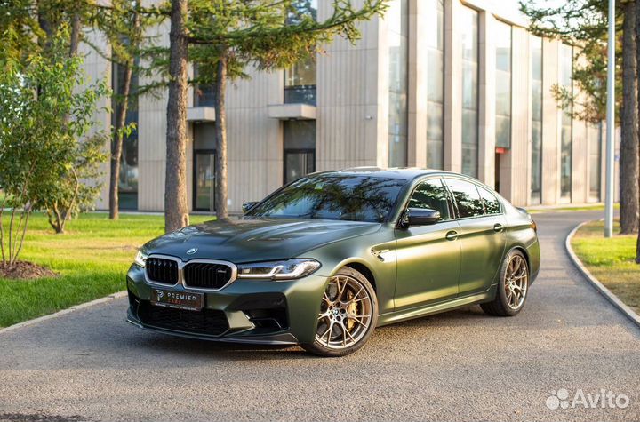 Аренда авто BMW M5 CS посуточно