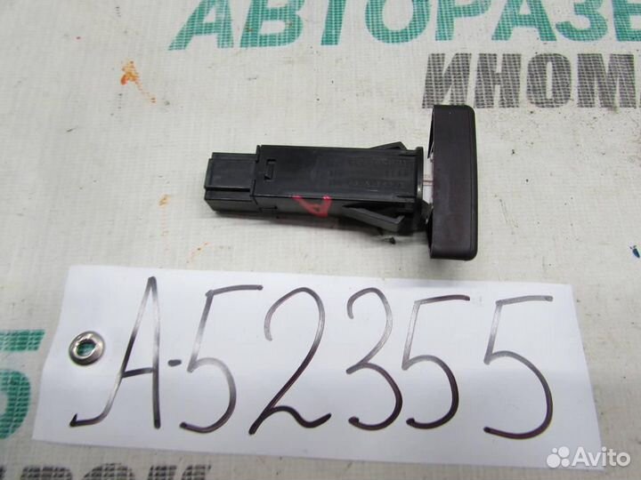 Кнопка аварийной сигнализации для Volvo XC70 1 Cro