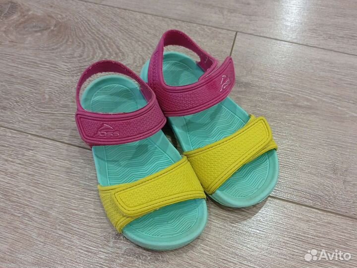 Сандали детские