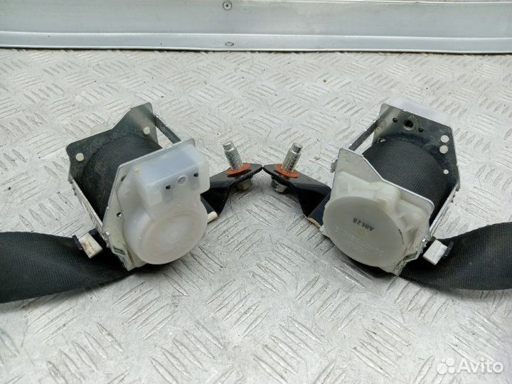 Ремень безопасности задний Kia Ceed 1 ED 1.6 G4FC