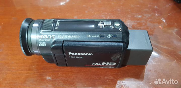 Видеокамера Panasonic SD600