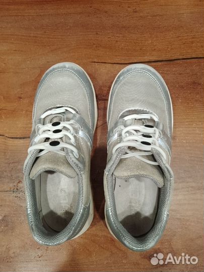 Ботинки для девочки