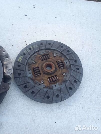 Сцепление диск и корзина Nissаn Рrimеra Ниcсан P11
