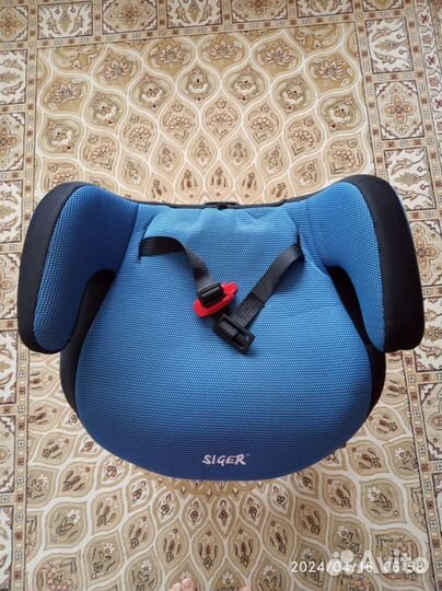 Автокресло бустер