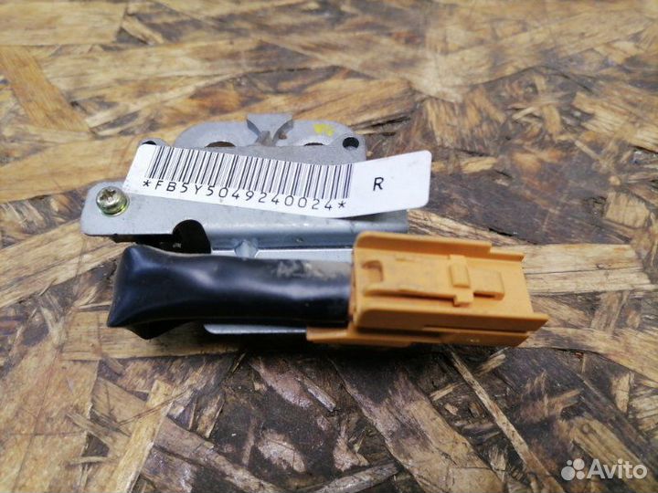 Датчик удара левый Nissan Maxima A33 VQ20DE 2004