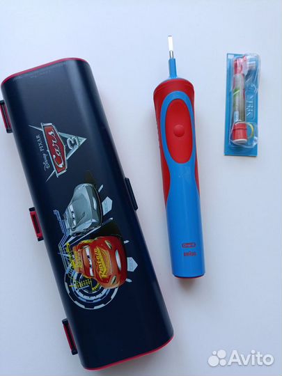 Электрическая зубная щетка oral b детская