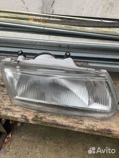 Фары mitsubishi carisma