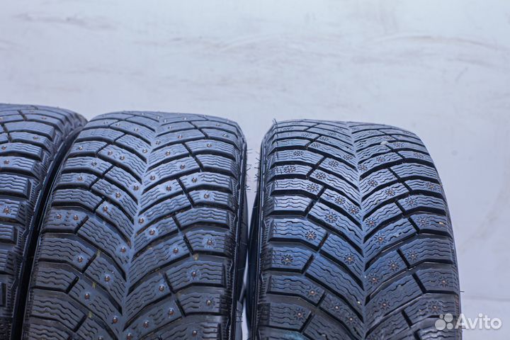 Michelin X-Ice North 4 225/45 R18 95T