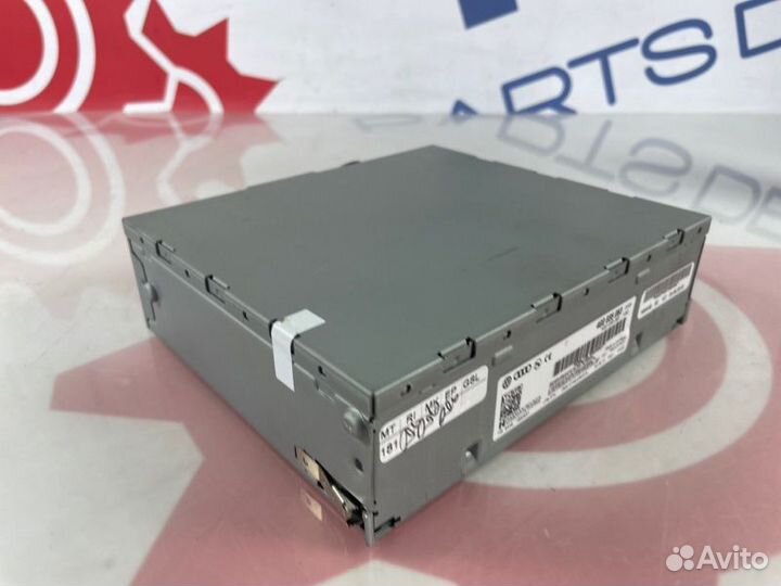 Блок управления магнитолой Audi A4 CDN 2013