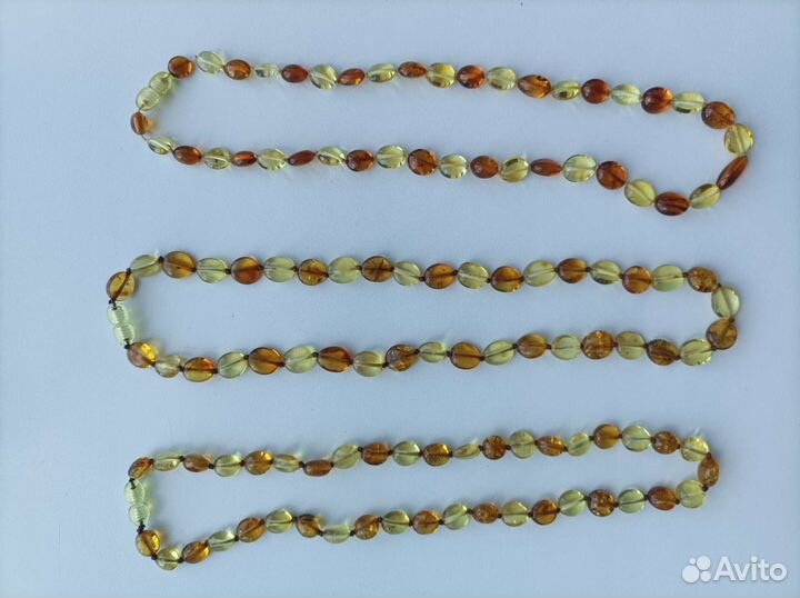 Янтарный кораблик ручной работы