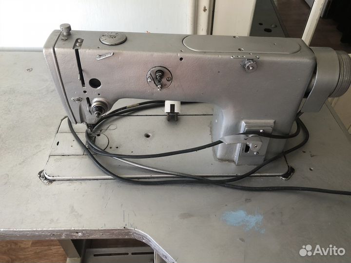 Швейная машина 1022м класса