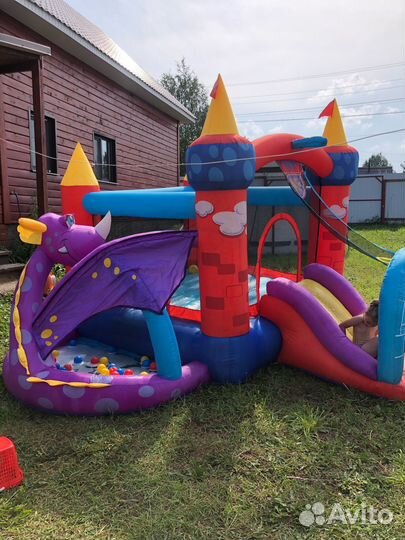 Надувной игровой центр