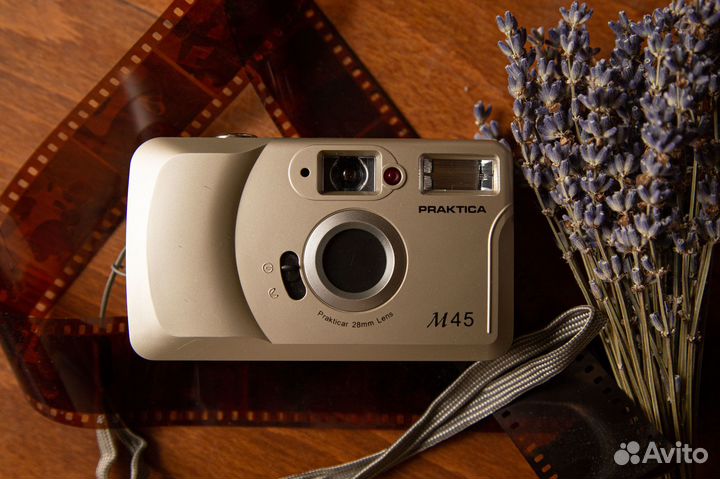 Пленочный фотоаппарат Praktica M45