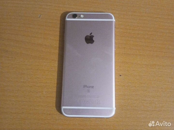 Телефон iPhone 6s