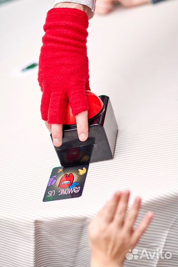 Амонг Ас на день рождения