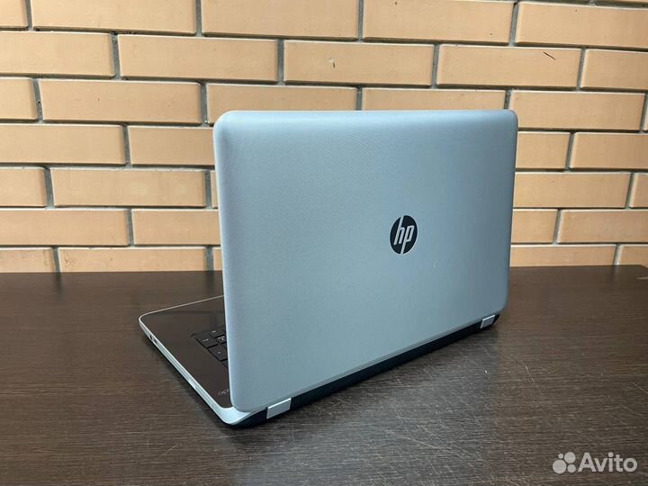 Большой ноутбук HP/i3-4/8Гб/SSD