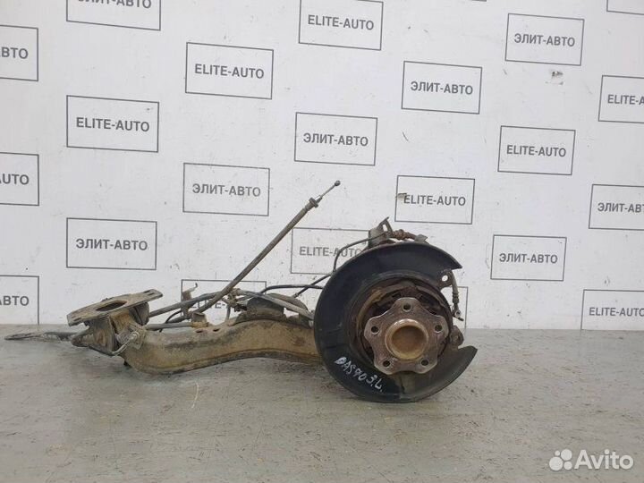 Кулак рычаг задний левый Nissan Qashqai J10 1.6