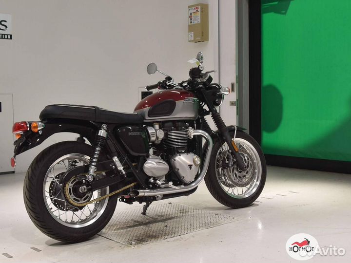 Triumph Bonneville T120 2022г